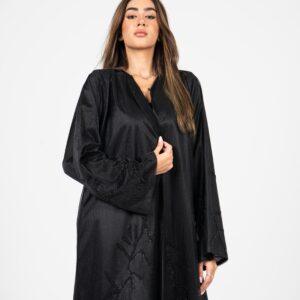 F037